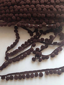 Тасьма з помпонами коричнева 10 мм