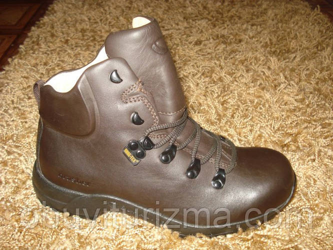 Brasher supalite best sale walking boots
