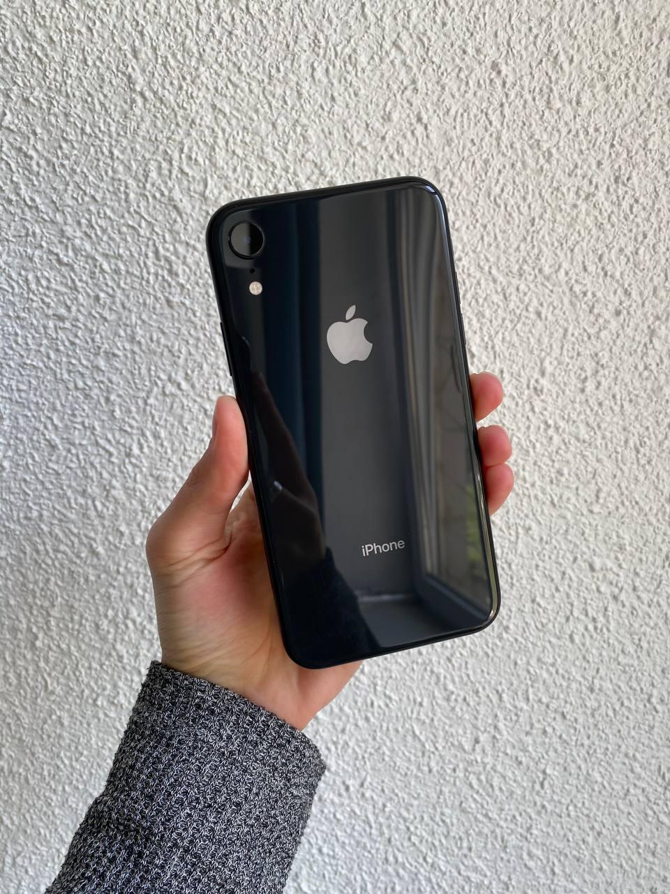 Смартфон Apple iPhone XR 64GB Black, цена: 23140 ₴, купить на Prom.ua