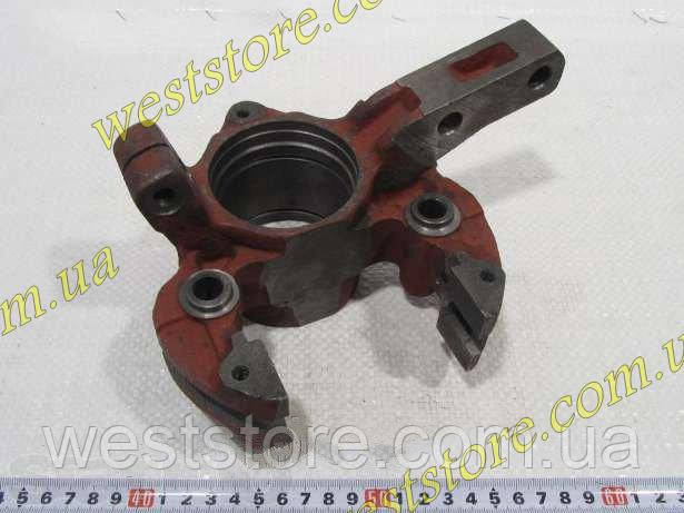 Кулак поворотный Заз 1102 1103 таврия славута правый голый, фото 1