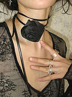 Чокер ожерелье малиновый цветок цветком кружевная роза на нитке шнурке шнурок у2к y2k uv400 в стиле 90 2000