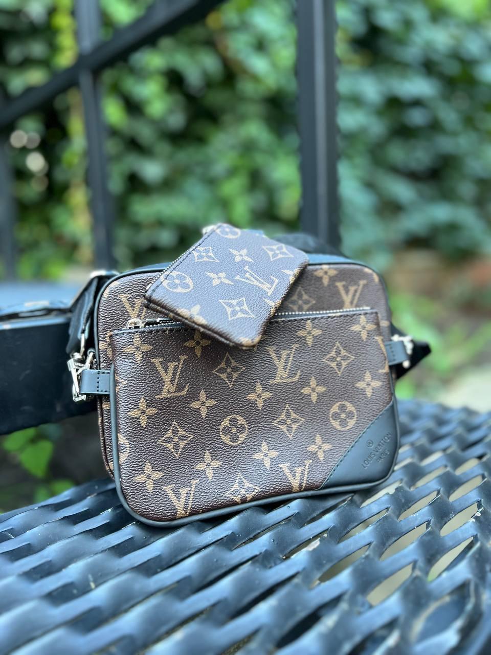 Чоловіча сумка крос-боді Louis Vuitton 3в1 з ключницею коричнева монограм Сумка через плече Луї Віттон