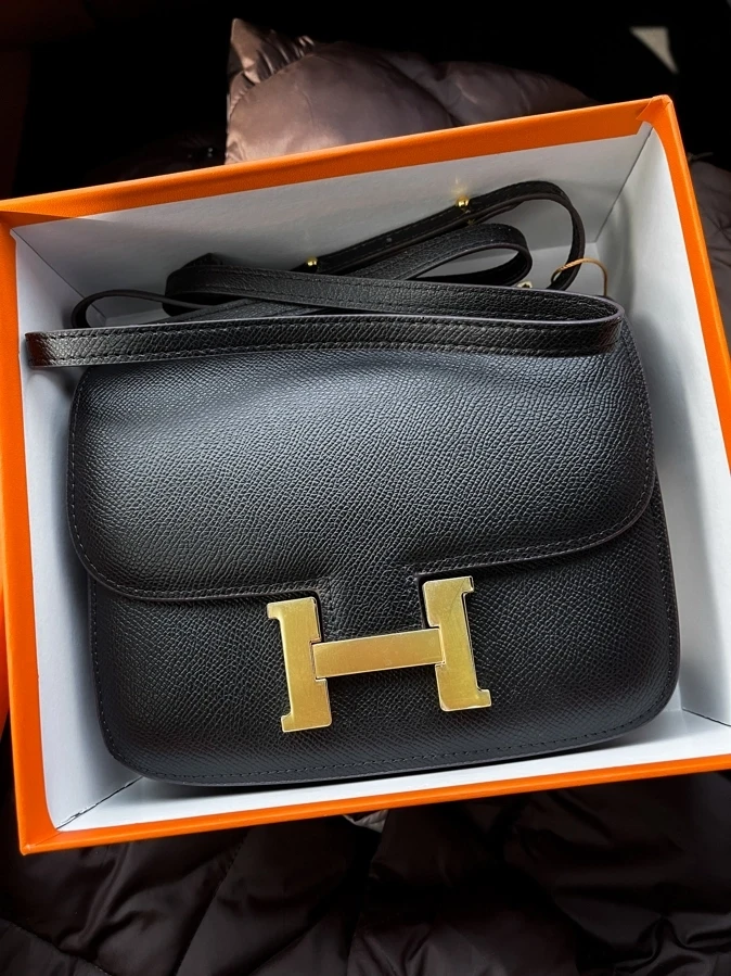 Жіноча брендова сумка Ерме / стильна жіноча сумочка на ремені, фото 1