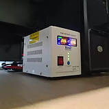 Безперебійник 3 в 1 ДБЖ/зарядний для акумуляторів/перетворювач SINUS PRO 800 E 12/230 W, фото 2