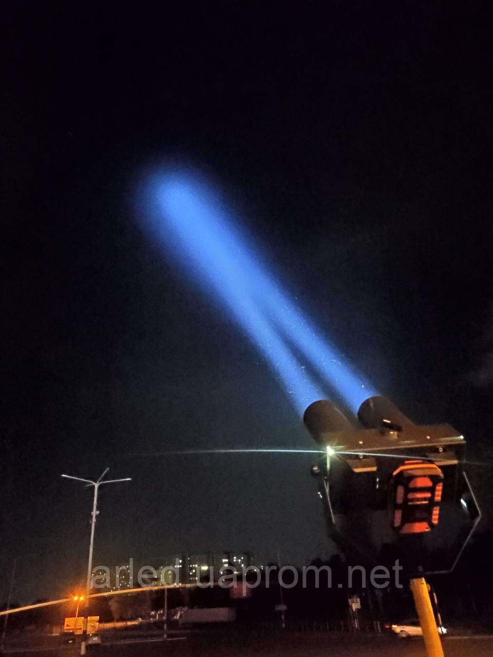 Зенитний прожектор пошуковий 90Вт дальністю до 2000м - від мережі 220В