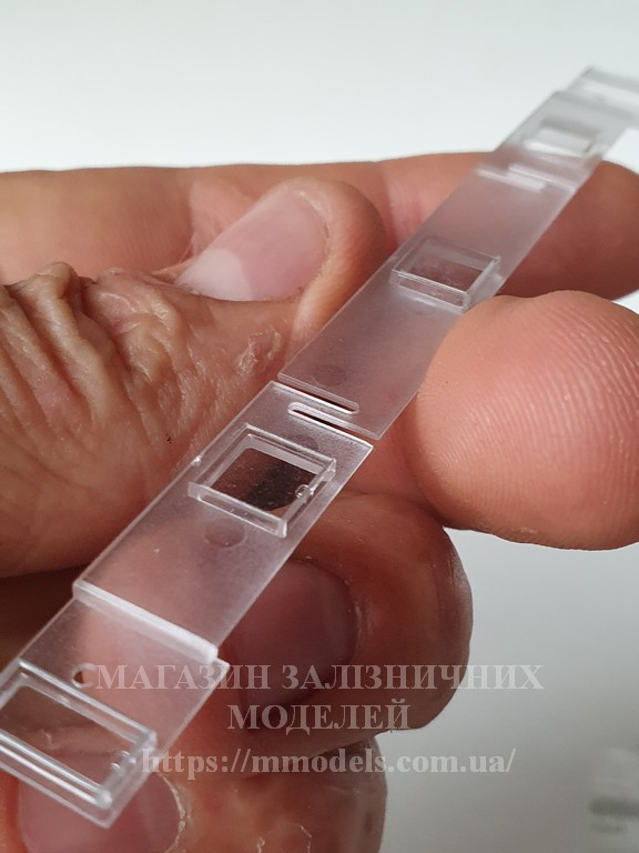 Комплект бокових стiкла на пассажирськi вагони,комплект 2шт, масштаб 1:87, H0