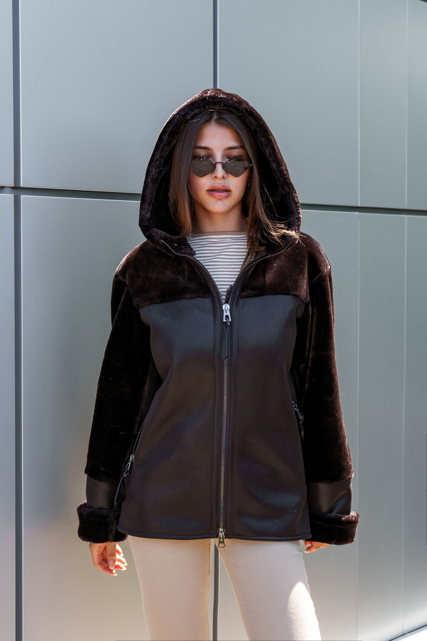 Коротка зимова жіноча дублянка з капюшоном, фото 1