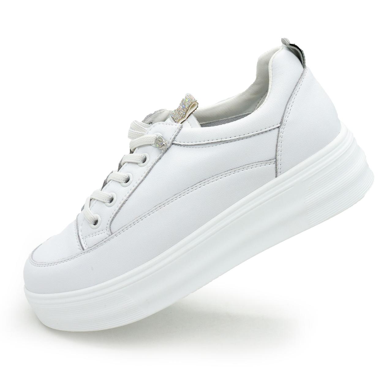 Жіночі білі шкiрянi кросівки Lonza Y95876  36. Розміри в наявності: 36, 37.