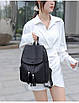 Жіночий рюкзак з китицями водовідштовхувальне просочення 31х24х13 см Чорний, фото 3