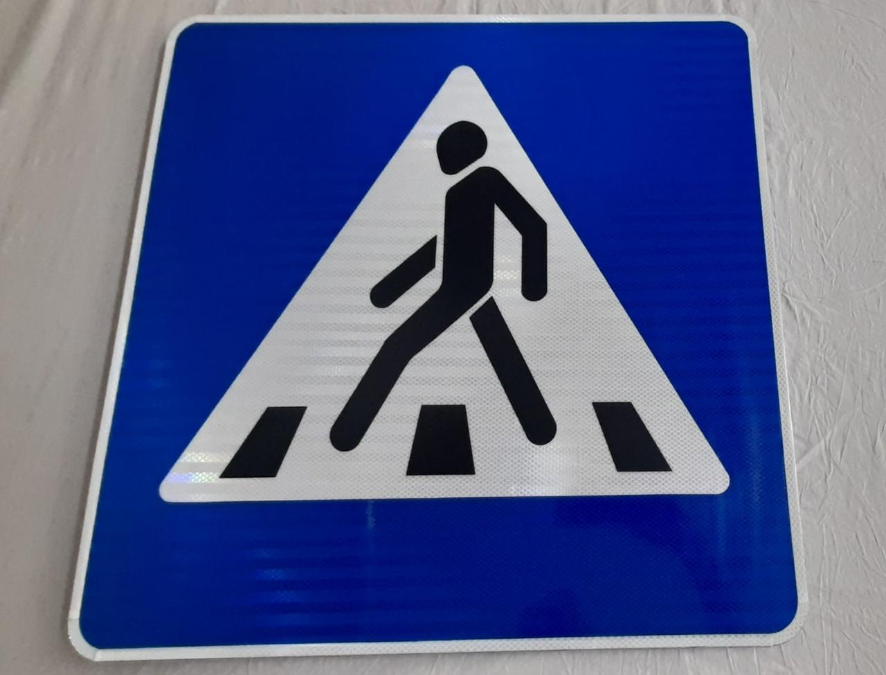 Road Sign 5.38.1 Pedestrian Crossing