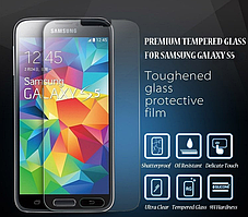 Протиударне скло на Samsung S5 на дисплей