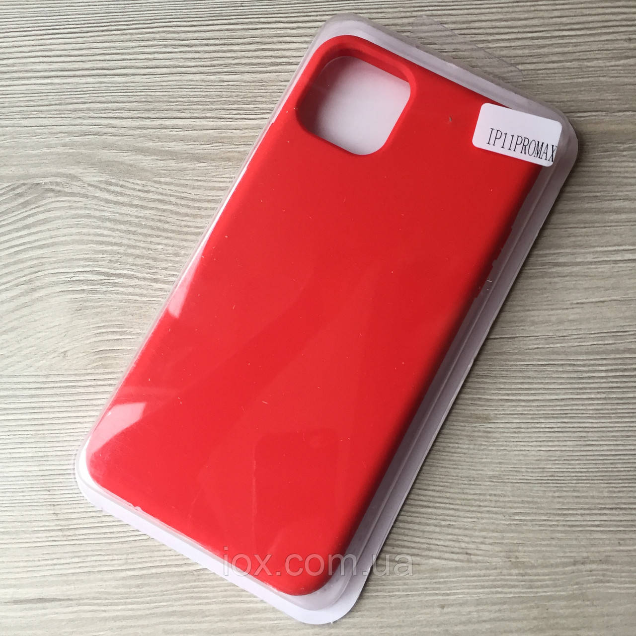 Силіконовий чохол Soft Touch для iphone 11pro max червоний в упаковці