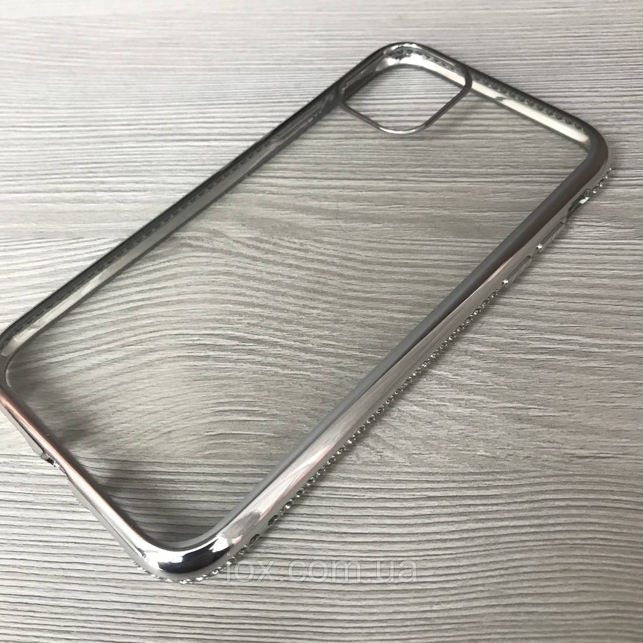 Силіконовий чохол з камінням Сваровські для Iphone 11