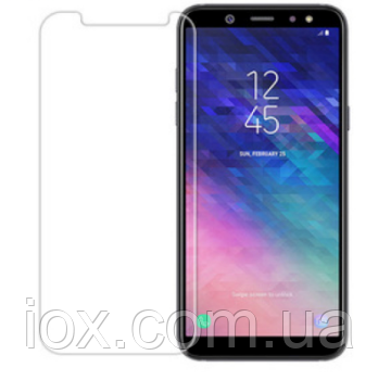 Захисне скло на Samsung Galaxy J4+ J415 2018 в упаковці