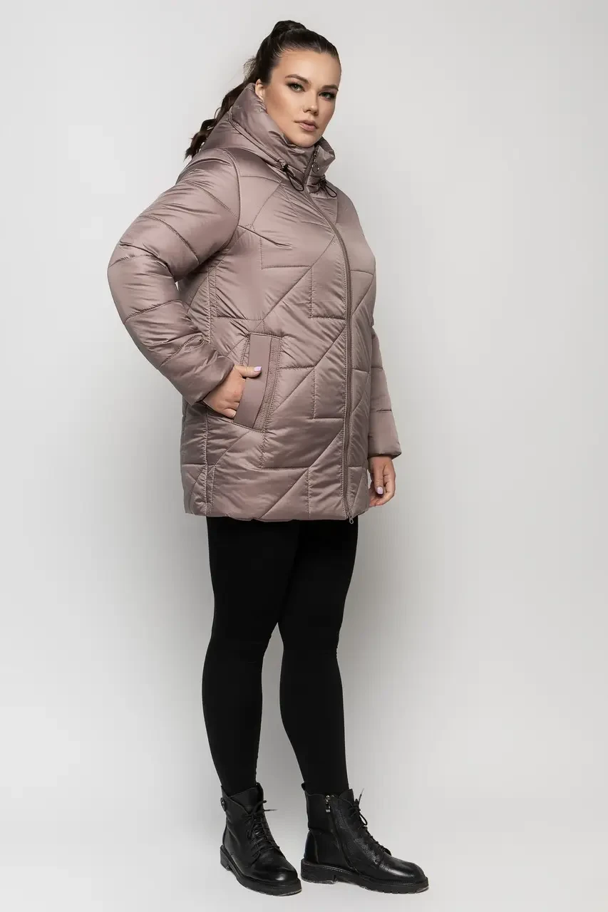 Зимова бежева жіноча коротка тепла куртка з каптуром, фото 1