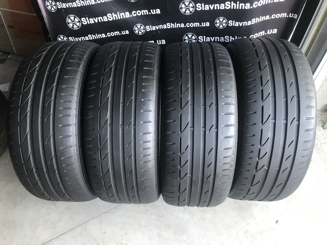 Шини 235 50 18 Bridgestone Potenza S001