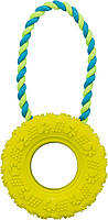 Игрушка Trixie Шина на веревке для собак, 31 см, 15 см (резина) (140722)