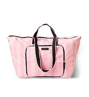 Большая складывающаяся дорожная сумка Victoria's Secret The VS Getaway Packable Weekender