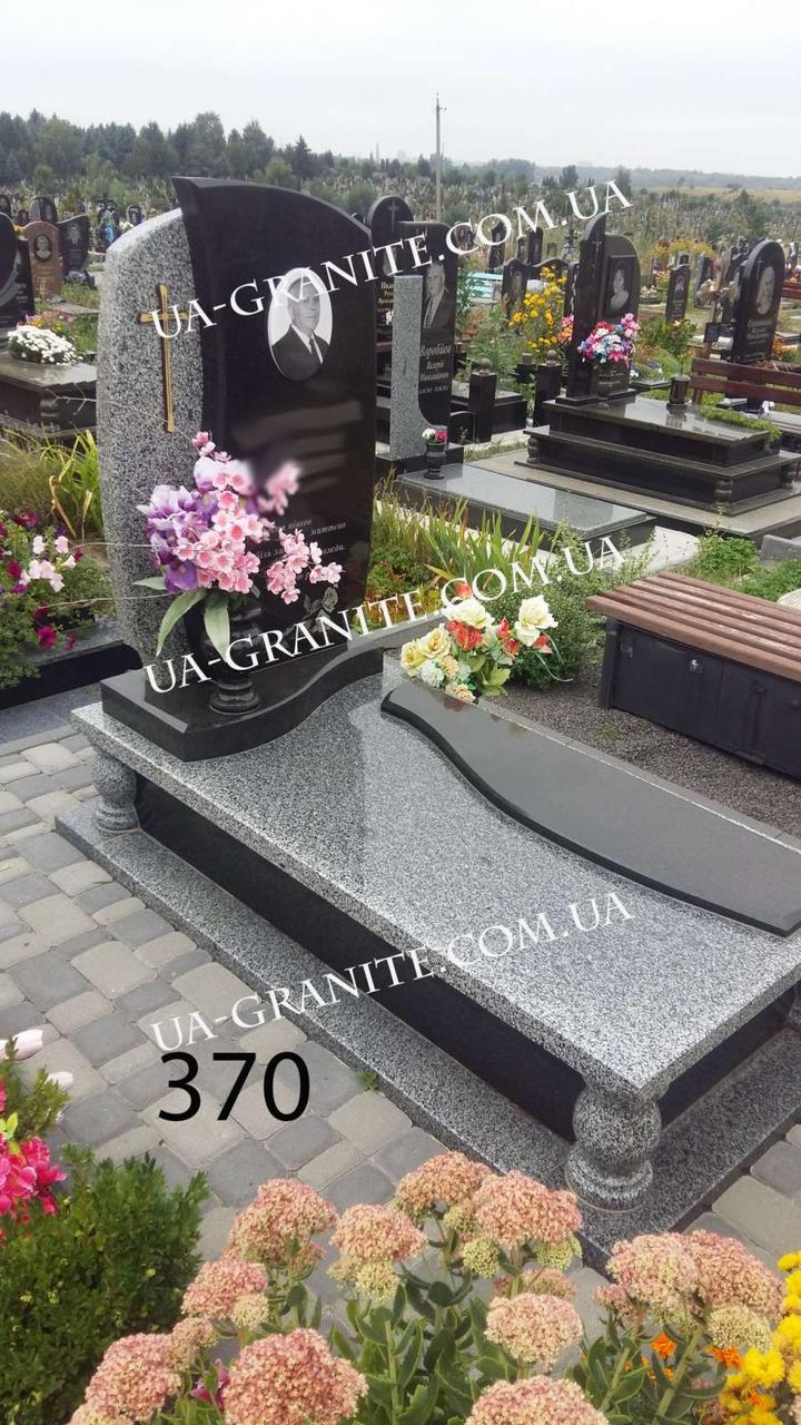 Пам’ятник на могилу із сірого граніту Шляхетна Вічність 1000*2000