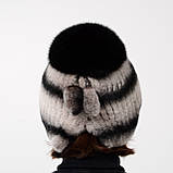 Жіноча хутряна шапка з натурального хутра кролика (Rex) з помпоном з хутра песця "Кулька", фото 4