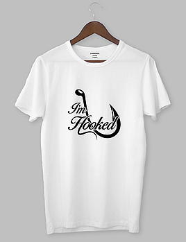 Футболка з прикольним дизайном « I’m Hooked»