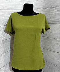 Блуза жіноча із тканини жатка з коротким рукавом в оливковому кольорі 44-54