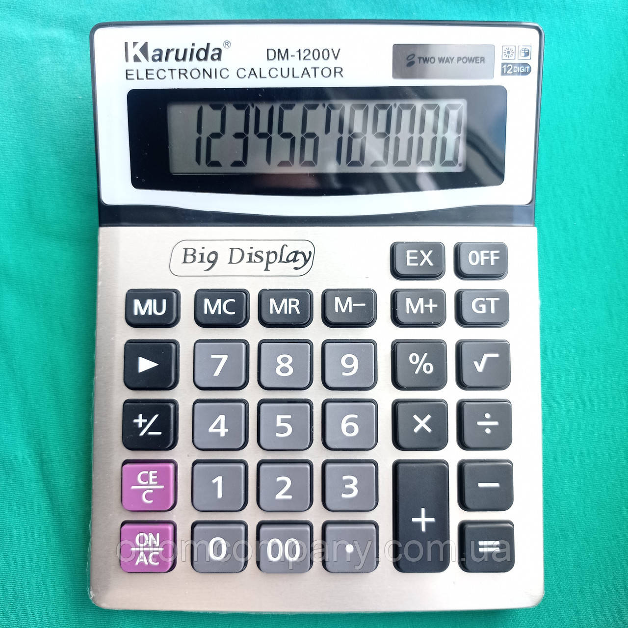 Великий звичайний сріблястий калькулятор