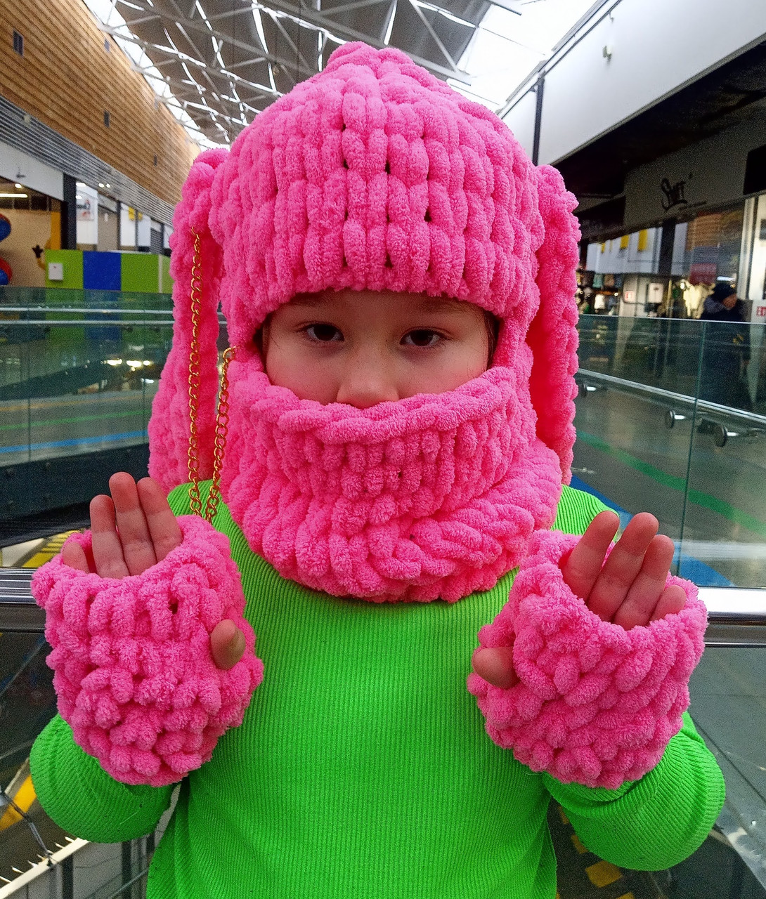 Зимовий дитячий комплект — шапка-балаклава з мітенками, фото 1