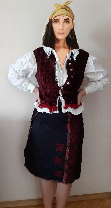 Жіночий український костюм Солоха розмір 44 б/в