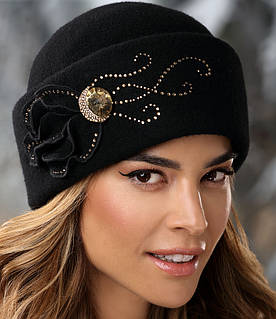 Польська жіноча шапка-боярка Willi, Arpit з вишуканим декором, в чорному кольорі.