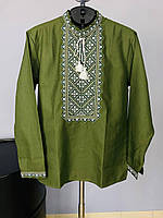 Мужская рубашка вышиванка зеленого цвета