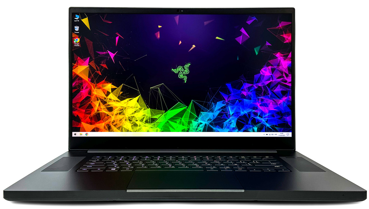 Ноутбук Razer Blade PRO 17: Core i7-10875H / RAM 16 ГБ / GeForce RTX 3060, 6 ГБ / SSD 512 ГБ / 17.3"