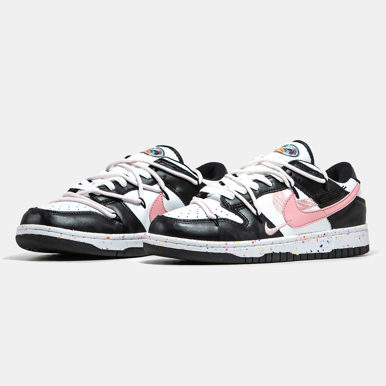 Стильні жіночі кроссівки Nike SB Dunk Low. Модні кросси для дівчат Найк СБ Данк Лоу.