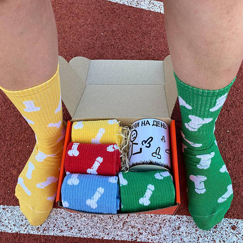 Прикольные подарки для девушки бокс на 8 носков с пиписьками и чашкой ...