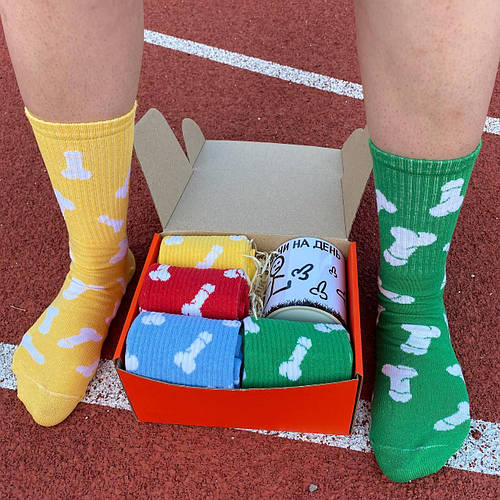 Прикольные подарки для девушки бокс на 8 носков с пиписьками и чашкой ...