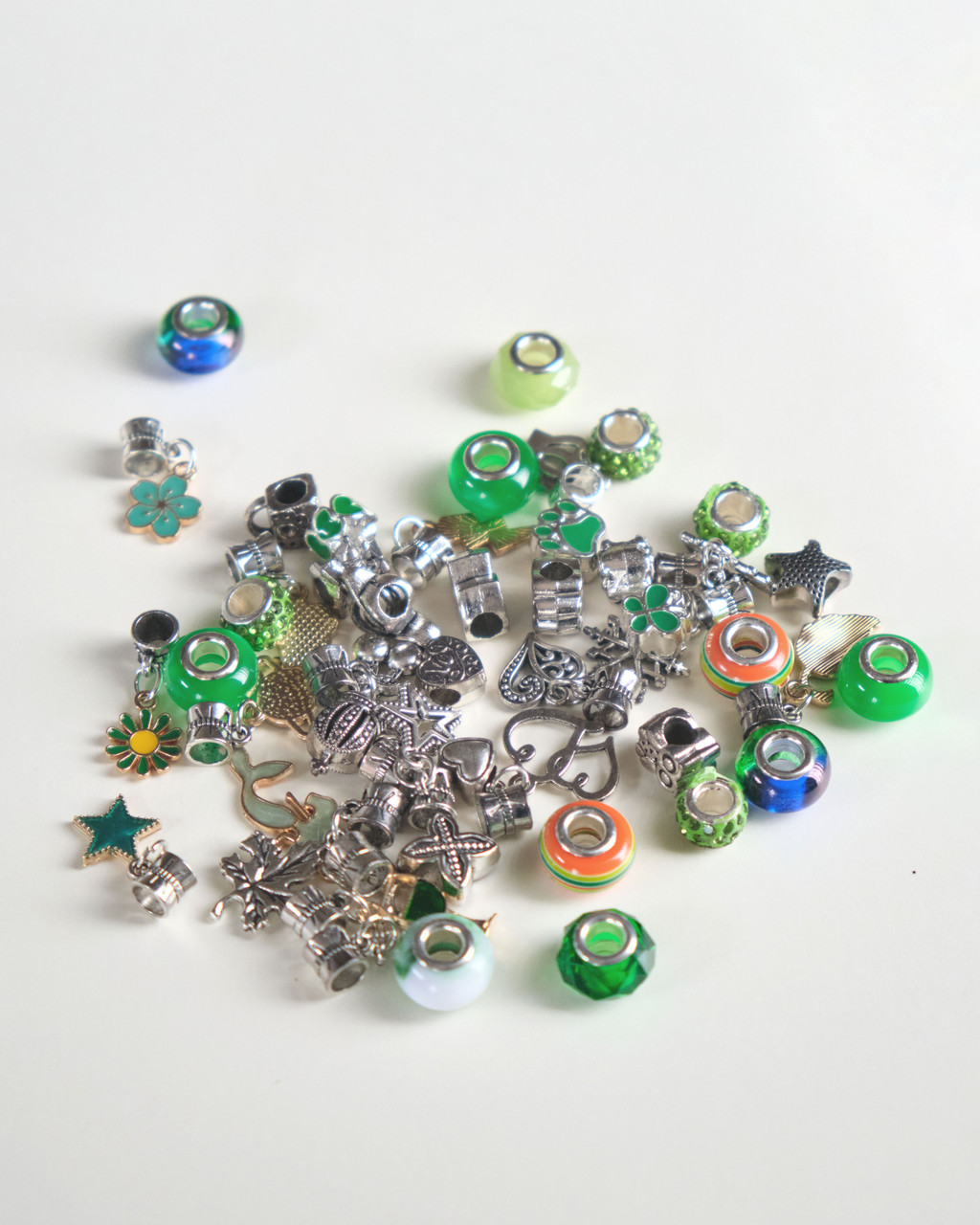 Набор для создания шарм браслетов для девочек в стиле ПАНДОРА 65 деталей Аквамарин - фото 3 - id-p1926508135