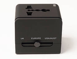 Універсальний дорожній мережевий перехідник PowerPlant c USB 220V 6A