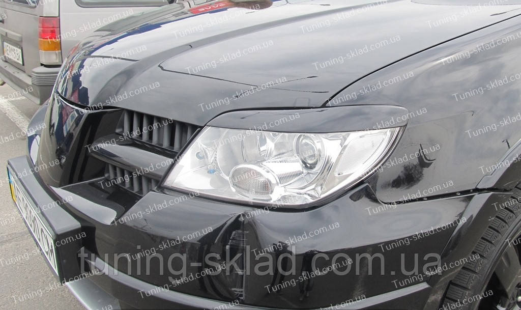 Вії Mitsubishi Outlander 1 (накладки на передні фари Мітсубісі Аутлендер 1), фото 1