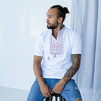 Футболки чоловічі