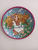 Тарелка керамическая из глины декор, Тарелка декоративная с росписью "Девушка играет на скрипке"