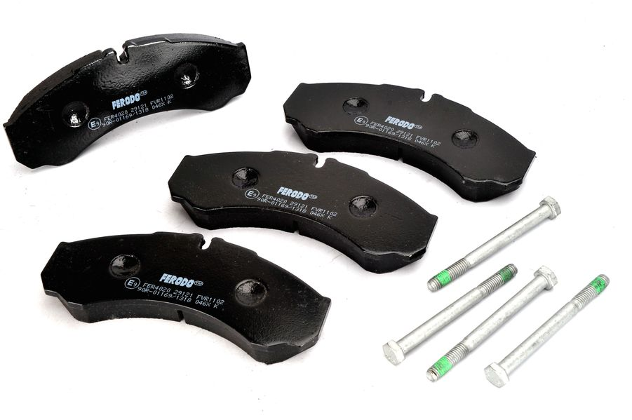 Комплект гальмівних колодок задній/передній IVECO DAILY E1-6 (1906401/FVR1102) Ferodo