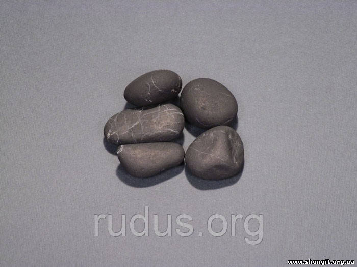Шунгітовий окотик полірований 150-200гр