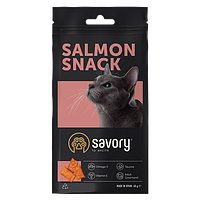 Лакомство для кошек Savory Cat Salmon подушечки с лососем 60 г