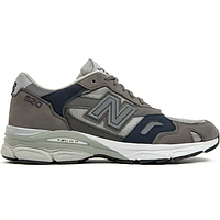 Оригінальні чоловічі кросівки New Balance 920 Made in UK (M920GNS)