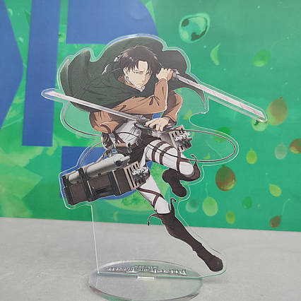 Акрилова статуетка Атака титанів Лєві (15 см) / Attack On Titan