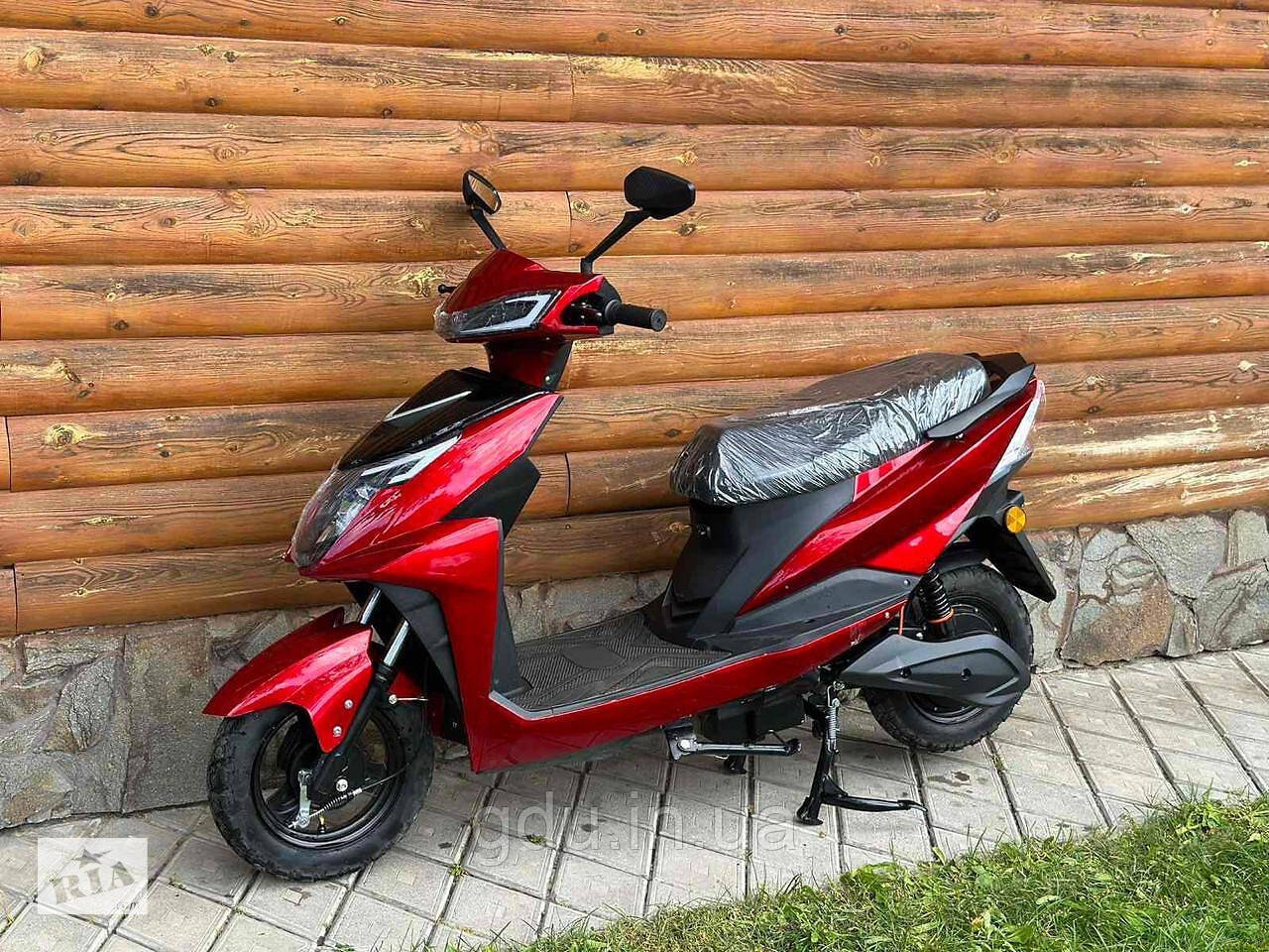 Електроскутер 1200 W Racer Hezzo