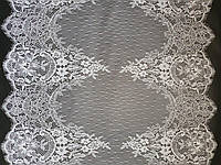 Ажурне французьке мереживо шантильї з віїчками та широким квітковим бордюром