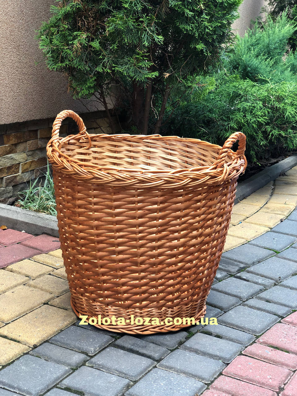 

Корзина плетёная из лозы. Арт:3740