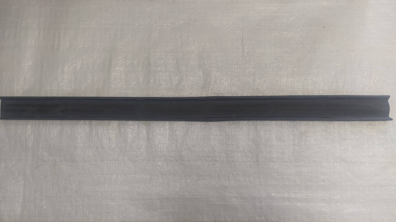 

Прокладка кронштейна топливного бака (широкая) для КамАЗ 54112-1101109