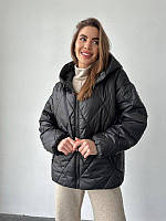 Демисезонная женская стеганная курточка свободного кроя с капюшоном (Onesize 42-48), Черная